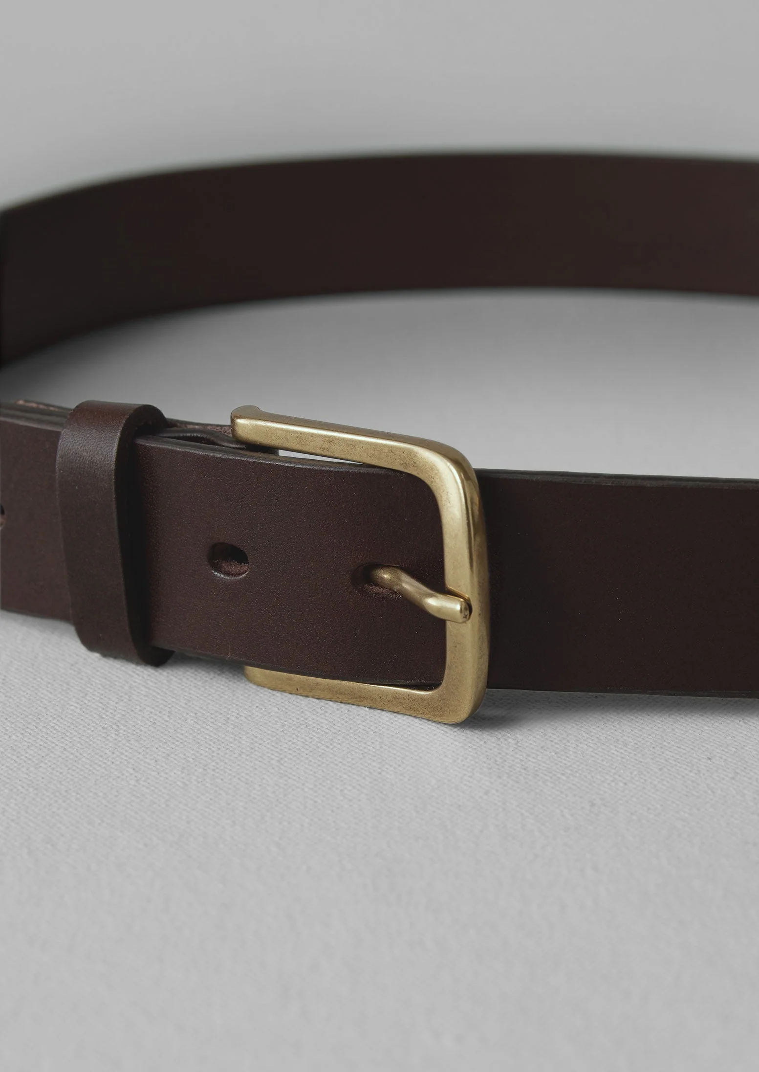 Brass Buckle Leather Belt | Dark Brown - Image 2