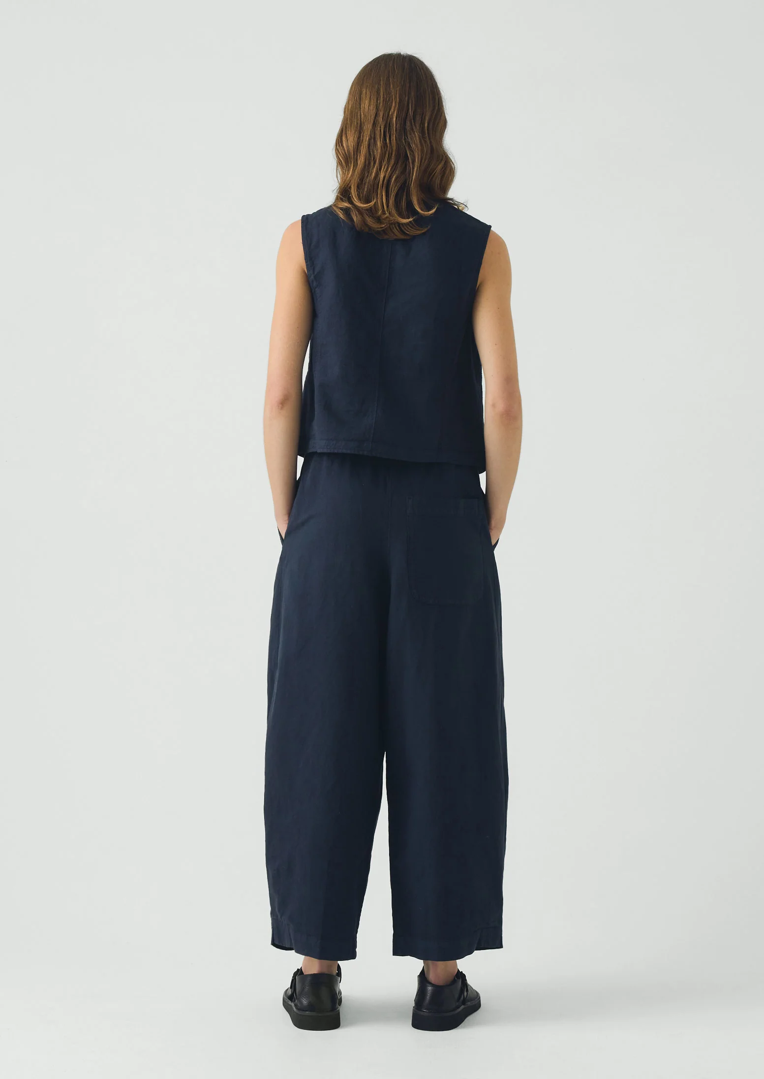 Carys Cotton Linen Canvas Wide Leg Trousers | Anthracite - Image 4