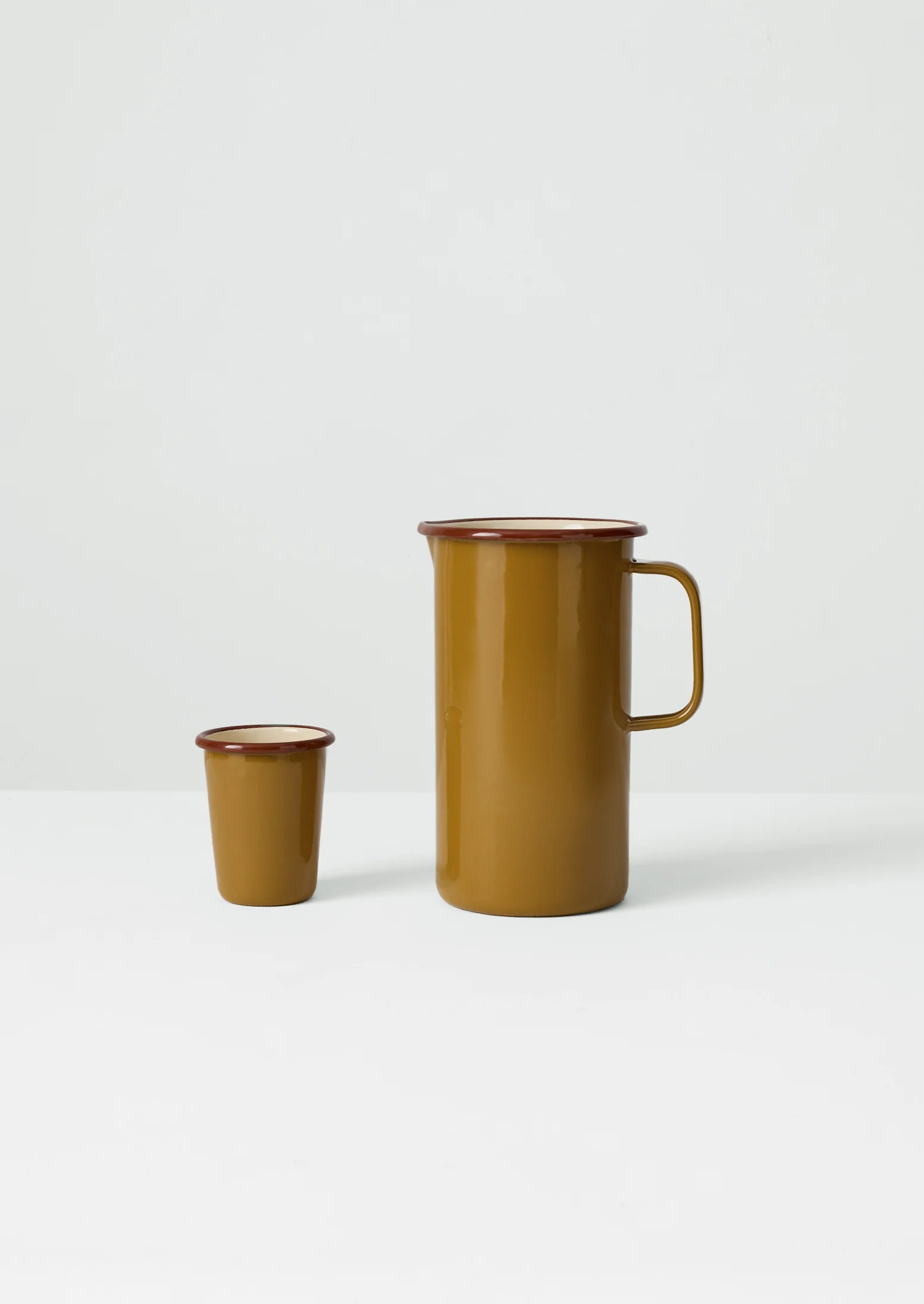 Contrast Rim Enamel Jug | Ochre/Chestnut - Image 5