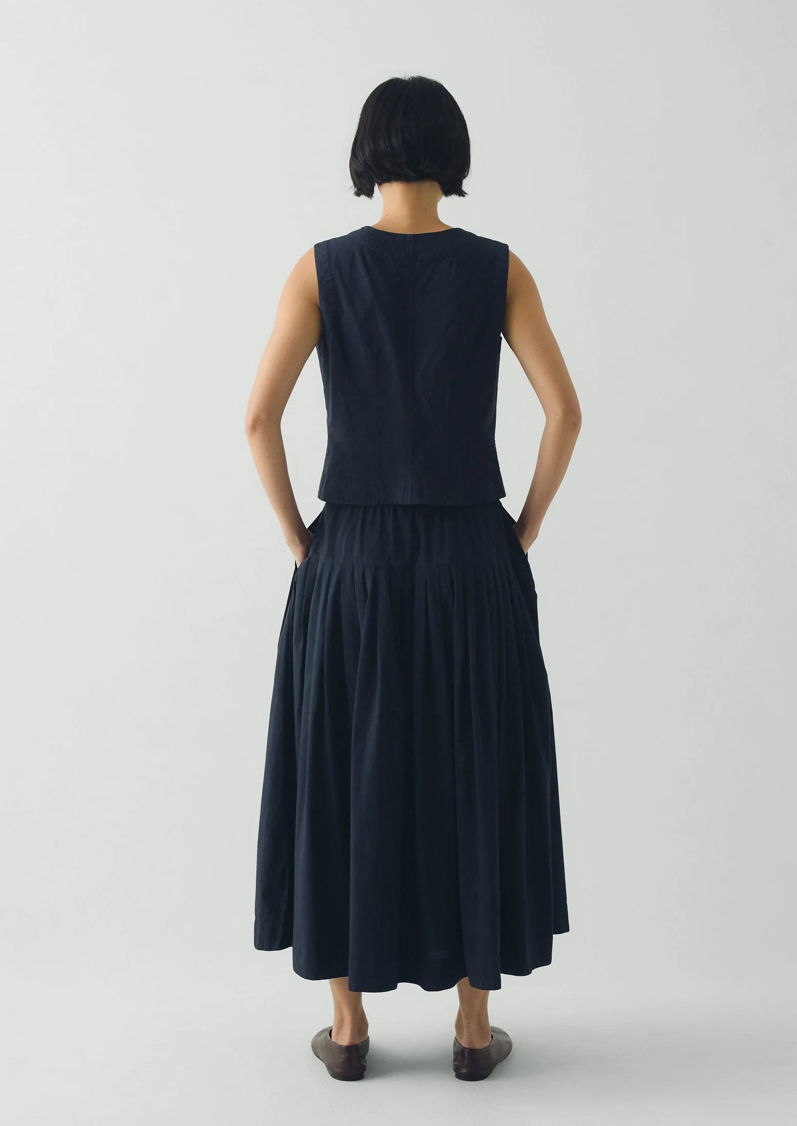 Cotton Linen Poplin Sleeveless Top | Raven Blue - Image 4