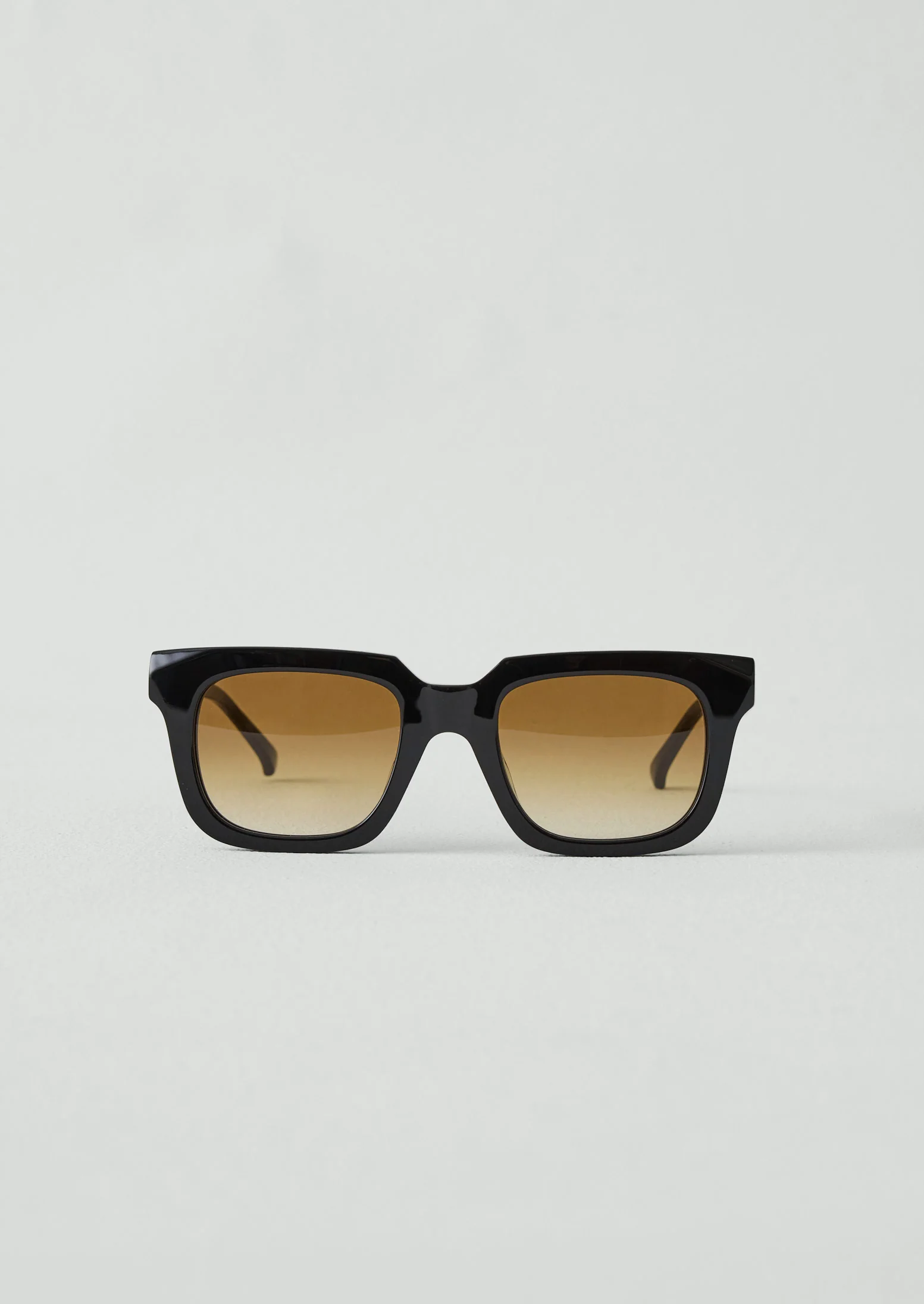 Finlay and Co Tavistock Sunglasses | Black