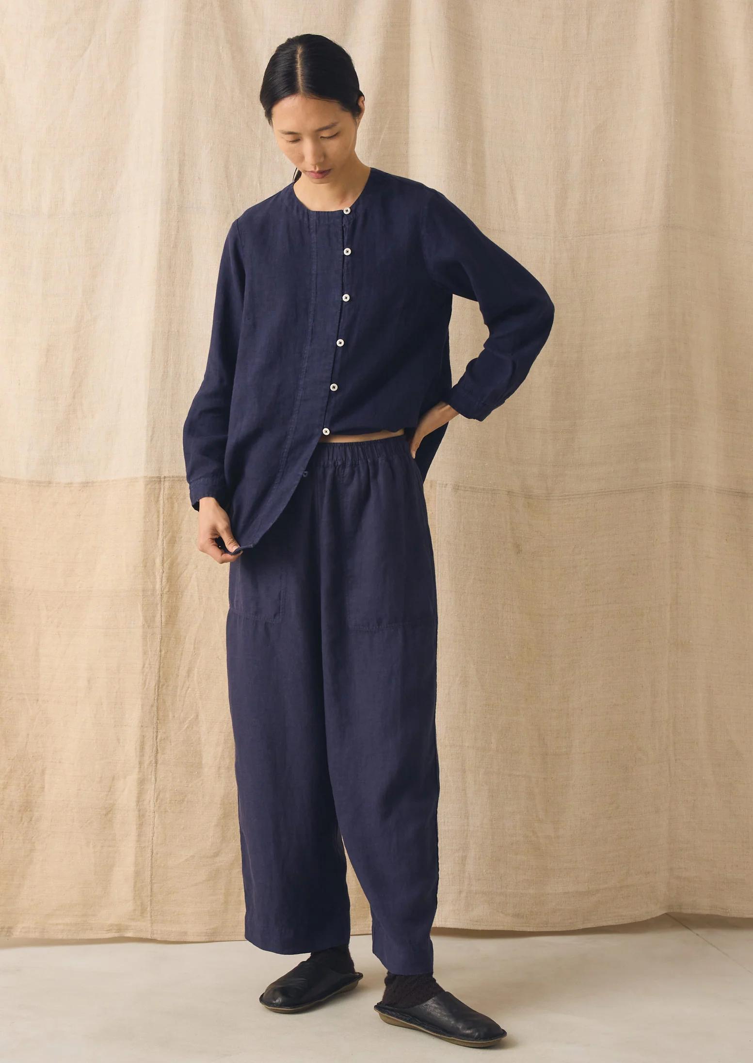 Garment Dyed Linen Chef Shirt | Blueberry - Image 6