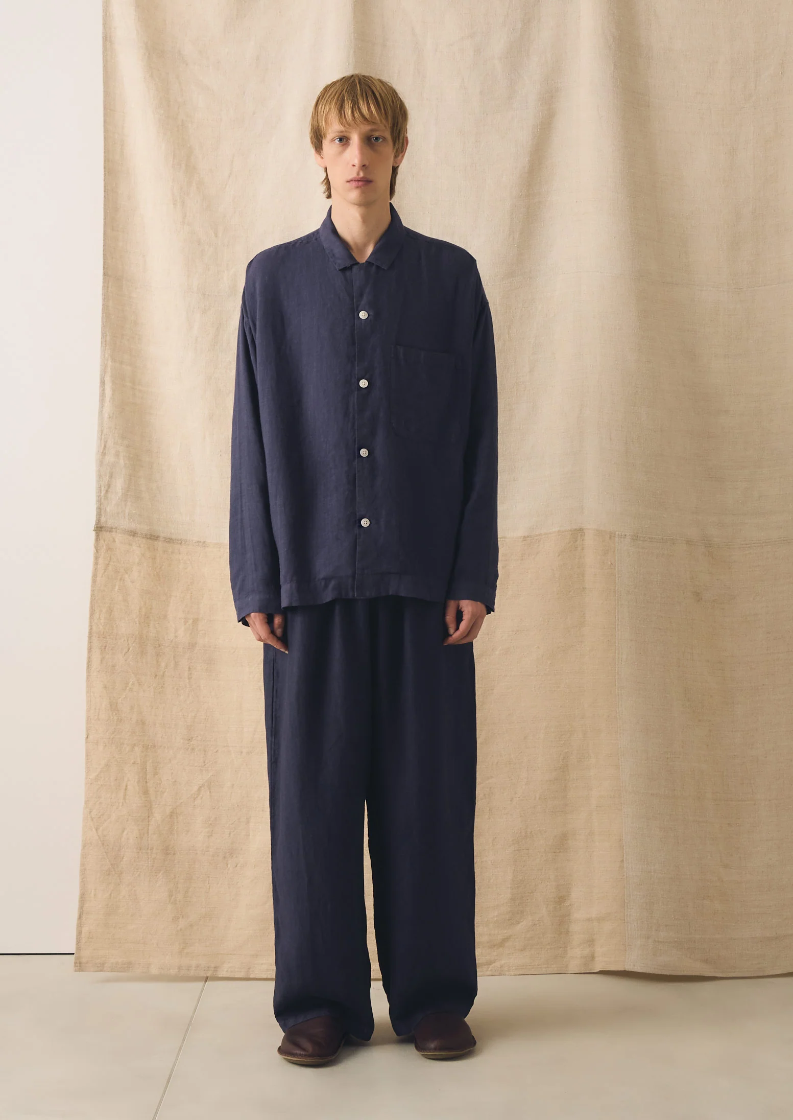 Garment Dyed Linen Drawstring Trousers | Blueberry - Image 6