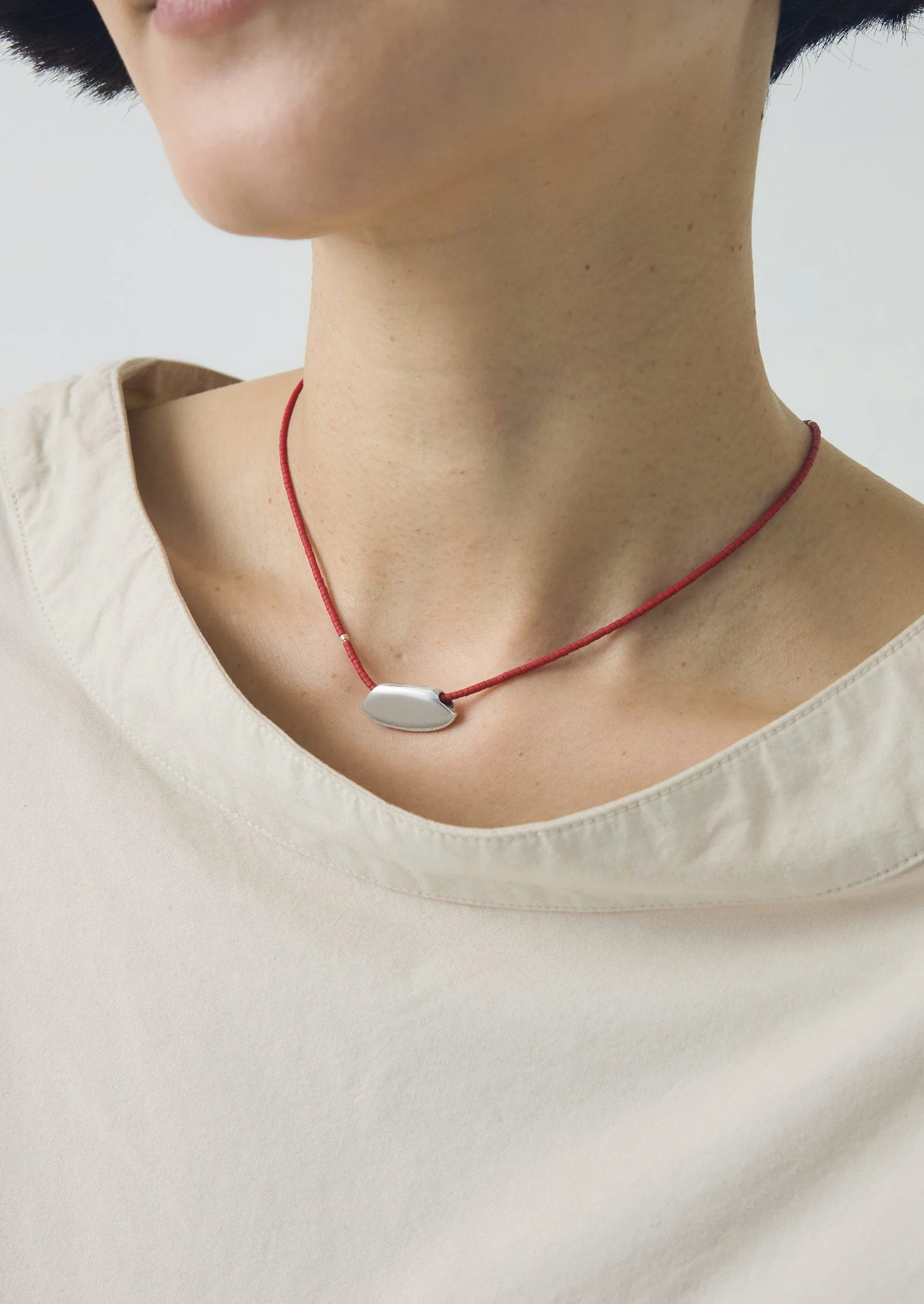 Helena Rohner Miyuki Oval Necklace | Tomato - Image 2