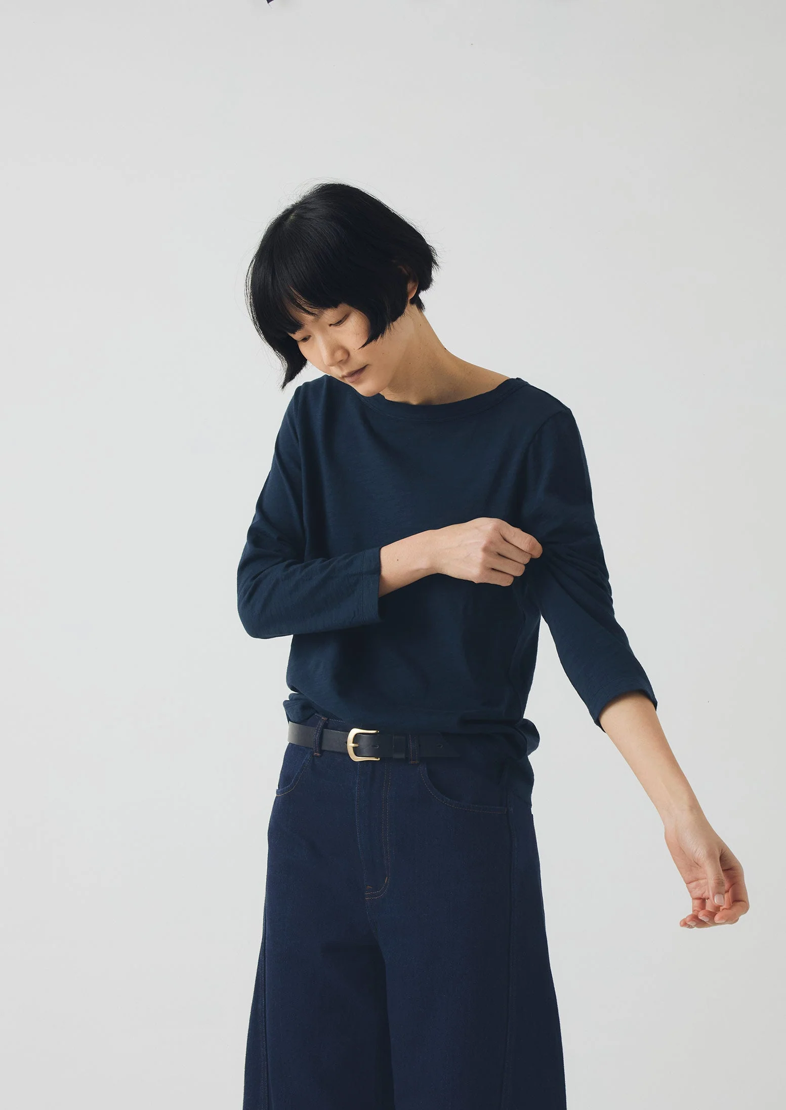 Lia Cotton Boat Neck Tee | Dark Navy - Image 2