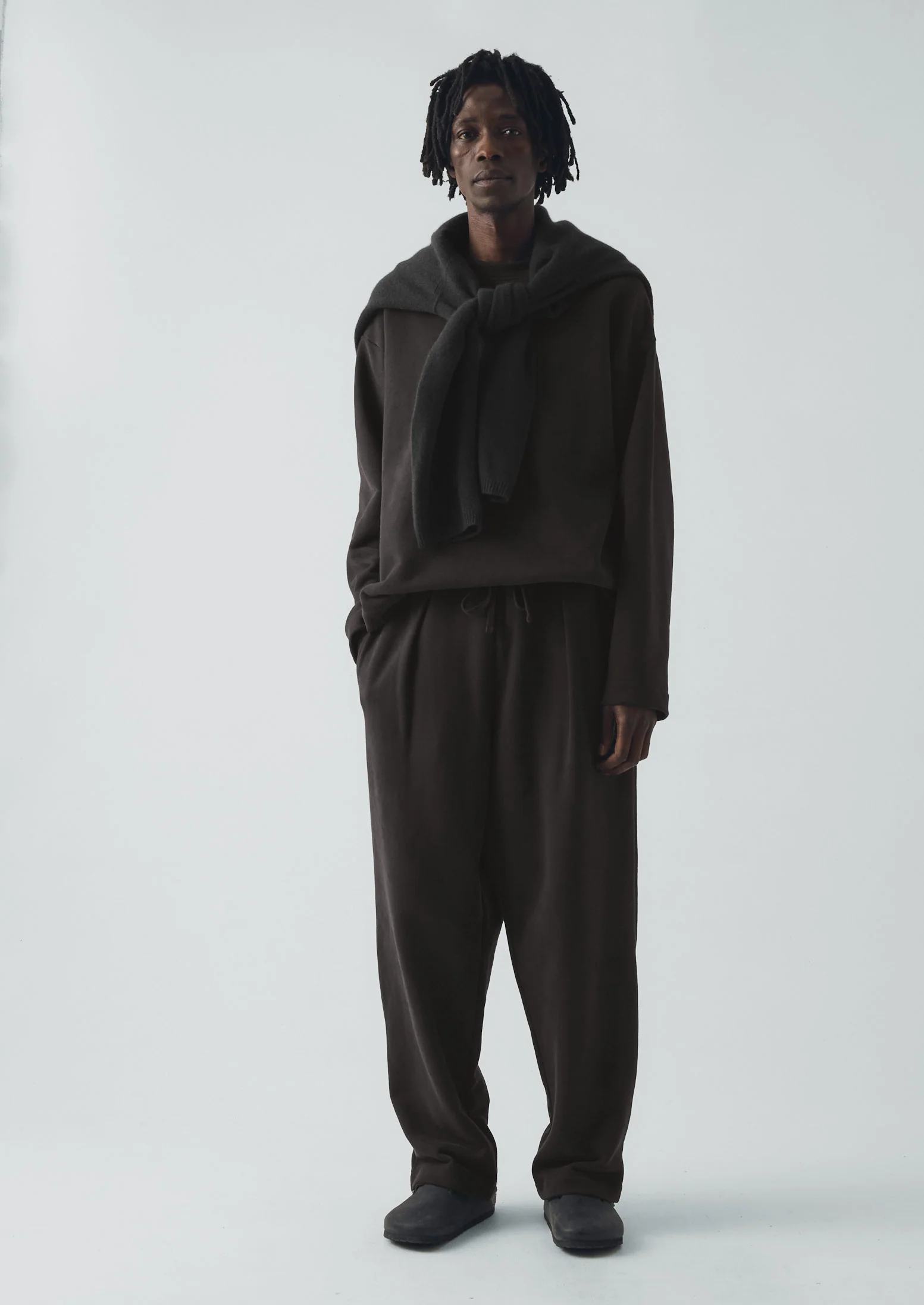 Loopback Jersey Pleated Trousers | Black Pepper - Image 2