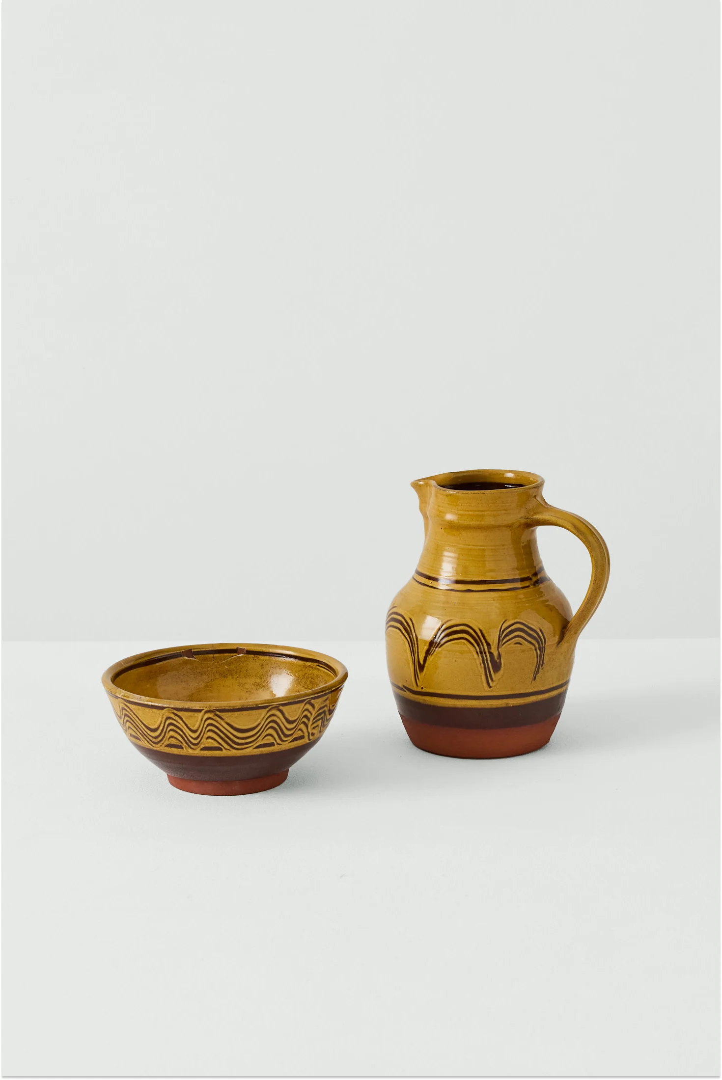 Matt Grimmitt Slipware Jug | Honey/Terracotta - Image 4