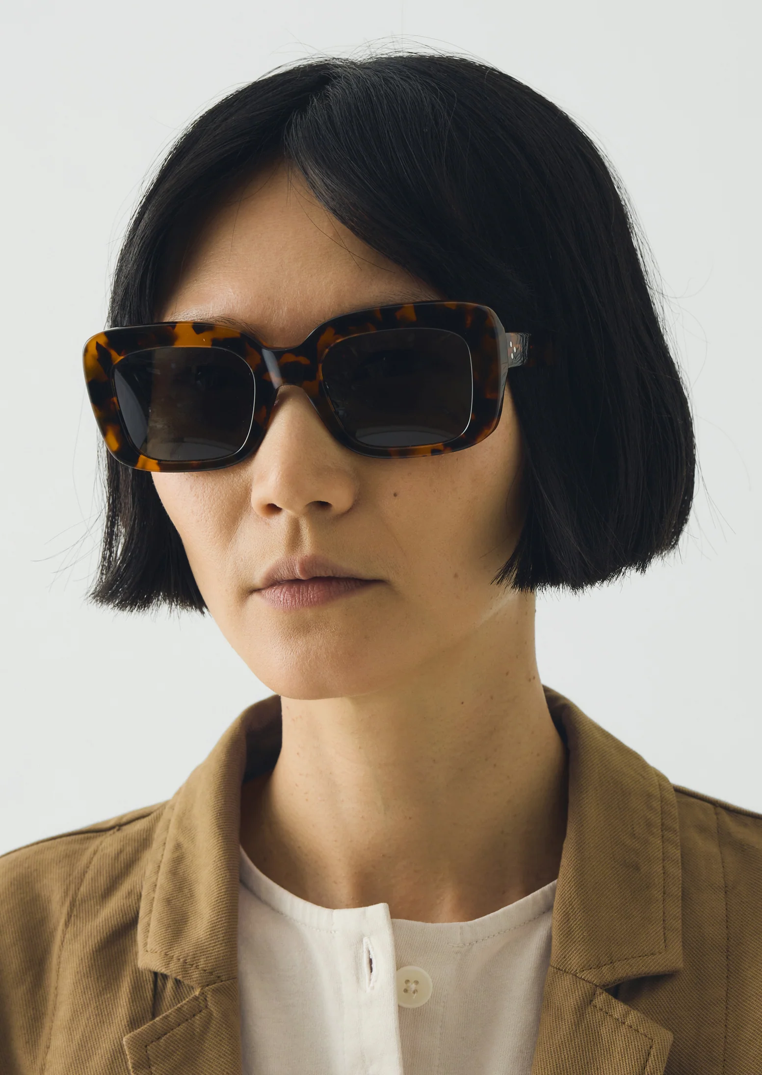 Monokel Molly Sunglasses | Havana - Image 2