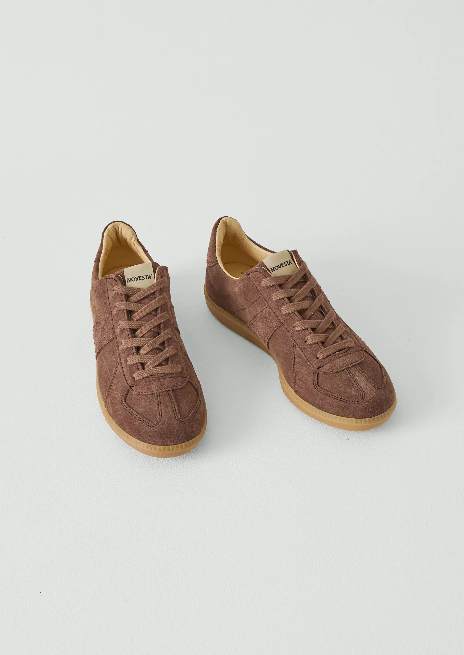Novesta Gat Suede Trainers | Brown