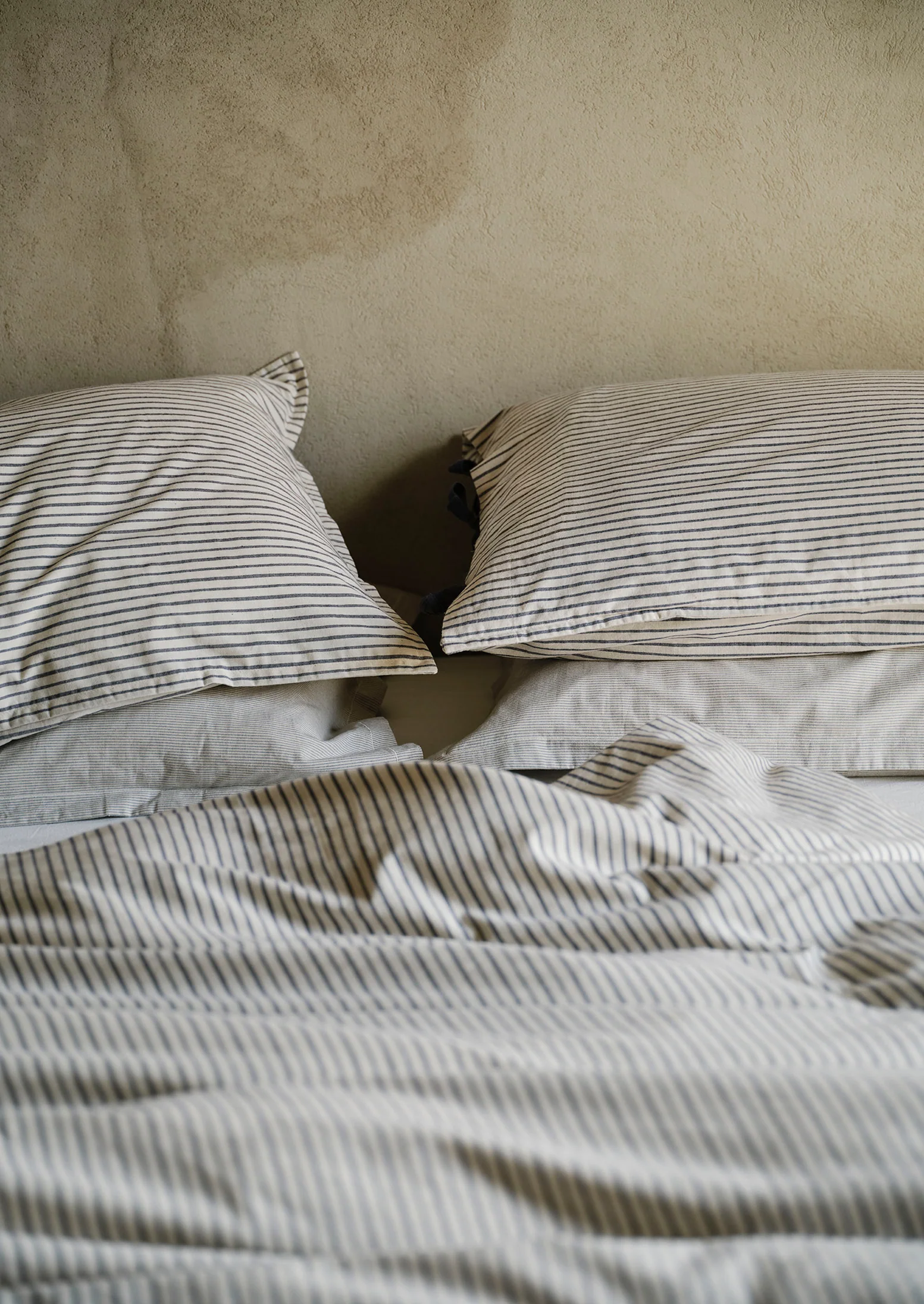 Pyjama Stripe Cotton Duvet Cover | Navy/Ecru - Image 4