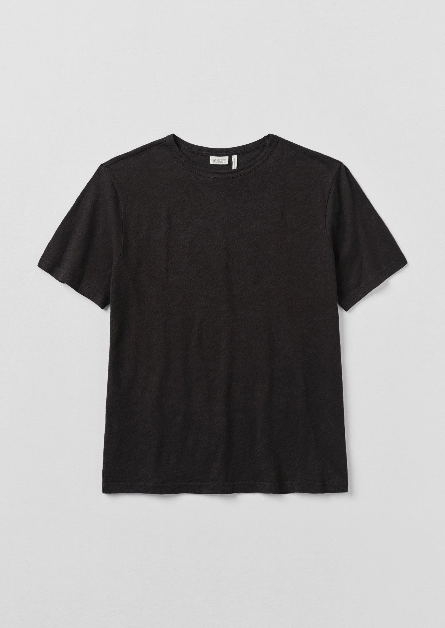 Theo Organic Cotton Short Sleeve Tee | Carbon Black - Image 4